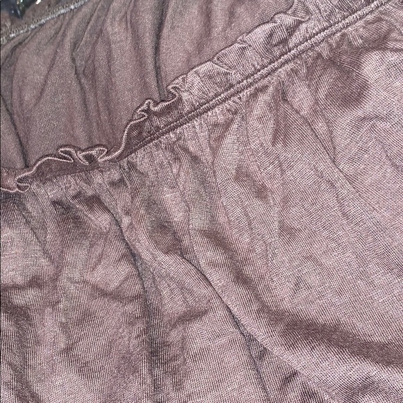 TODAY! 💵 Active USA Mocha Bell Sleeve Top - Picture 3 of 3